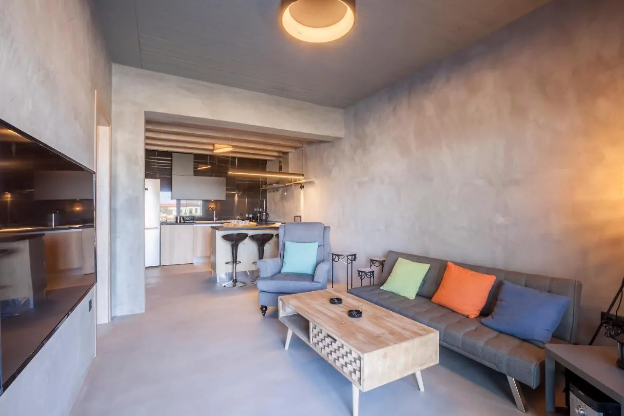 Beach Maisonette Villa Hanioti
